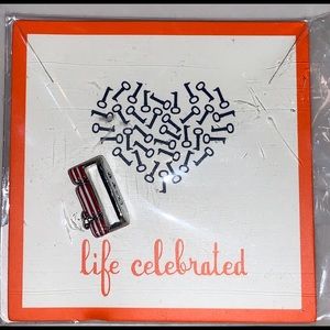 KEEP COLLECTIVE Silver Holiday Charm